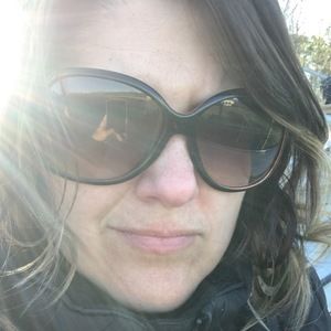 Meet your Posher, Lori